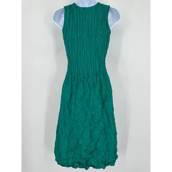 Alquema Smash Pocket Midi Dress Satin Crinkle Crew Neck Sleeveless, Green - Picture 6 of 11
